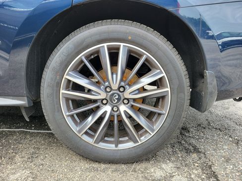 Used 2020 INFINITI QX60 Luxe w/ Sensory Package AWD/4WD image 10