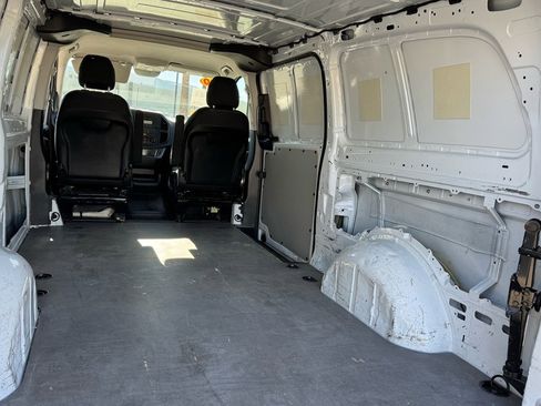 Used 2020 Mercedes-Benz Metris image 17