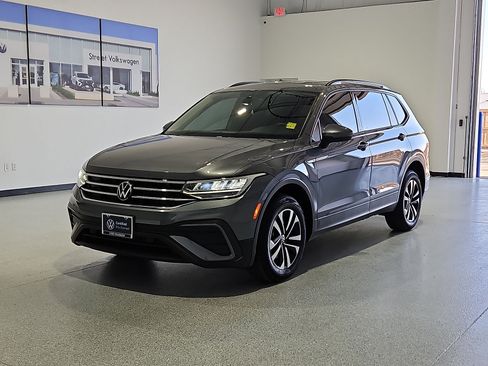 Certified 2023 Volkswagen Tiguan S FWD image 4