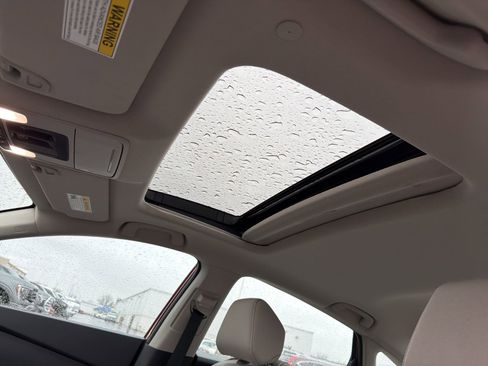 Used 2023 Honda Accord EX image 12