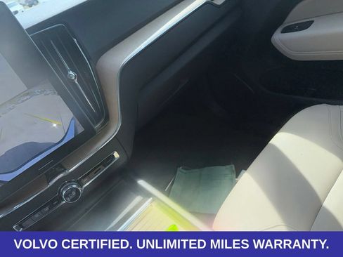 Certified 2026 Volvo XC60 B5 Plus AWD/4WD image 26