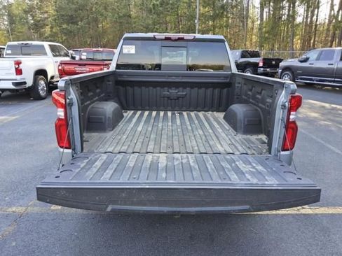 Used 2025 Chevrolet Silverado 1500 LTZ image 10