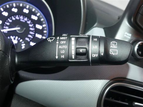 Used 2021 Hyundai Kona Ultimate w/ Cargo Package FWD image 35