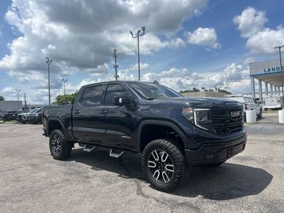 Used 2024 GMC Sierra 1500 AT4 w/ AT4 Premium Package
