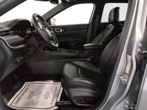 Used 2022 Jeep Compass High Altitude image 37