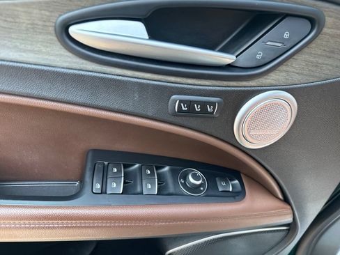 Used 2019 Alfa Romeo Stelvio Ti Lusso w/ Quick Order Package 22X Lusso AWD/4WD image 14