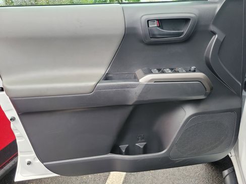 Used 2023 Toyota Tacoma SR5 image 12