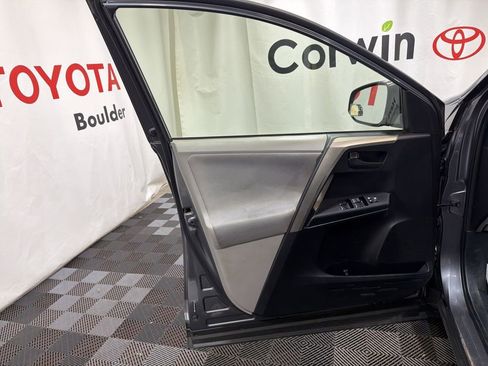 Used 2013 Toyota RAV4 LE image 21