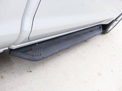 Used 2020 Chevrolet Silverado 1500 Custom w/ Custom Value Package image 29