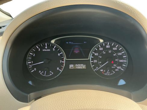 Used 2013 Nissan Altima 2.5 SL w/ 2.5 Moonroof Pkg FWD image 15