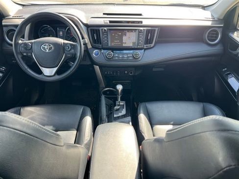 Used 2017 Toyota RAV4 Limited AWD/4WD image 13