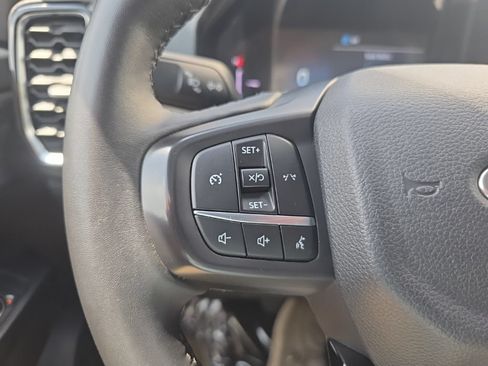 Used 2025 Ford Ranger XLT w/ FX4 Off-Road Package AWD/4WD image 17