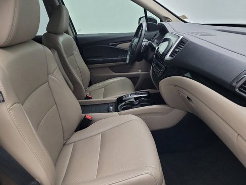 Used 2017 Honda Pilot Elite image 21