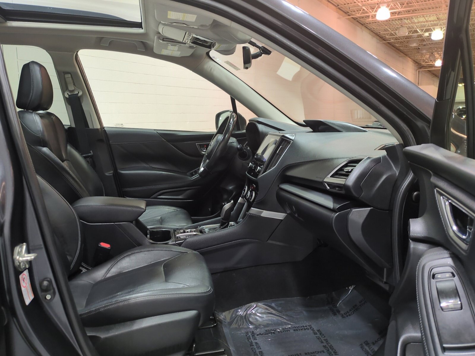 Used 2019 Subaru Forester Limited AWD/4WD image 9