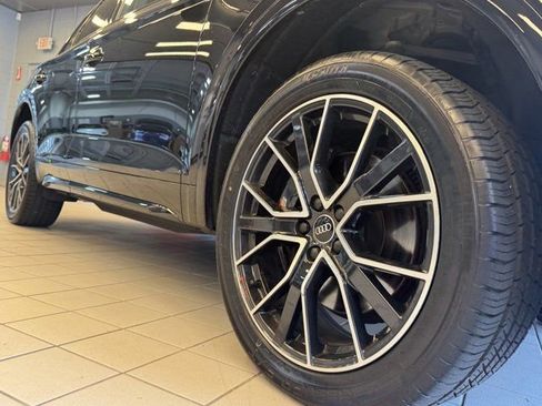 Used 2023 Audi SQ5 Premium Plus w/ Premium Plus Package AWD/4WD image 9
