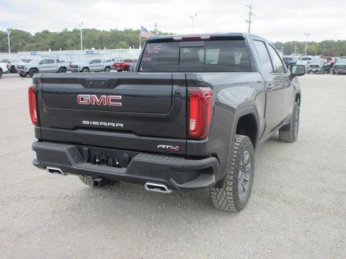New 2026 GMC Sierra 1500 AT4 w/ AT4 Premium Package image 5