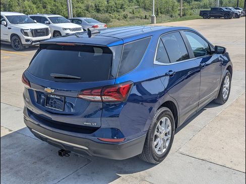 Used 2023 Chevrolet Equinox LT AWD/4WD image 7