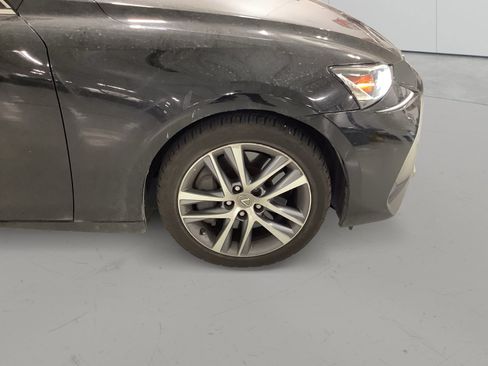 Used 2019 Lexus IS 300 w/ Accessory Package RWD image 5