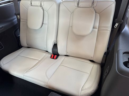 New 2025 Lincoln Aviator 2WD w/ Equipment Group 101A image 14