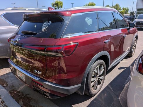 Used 2023 INFINITI QX60 Luxe w/ Cargo Package FWD image 2