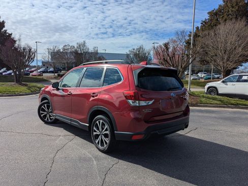 Used 2019 Subaru Forester Limited image 7