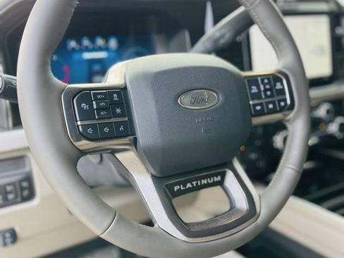 Used 2026 Ford F350 Platinum w/ Platinum Plus Package image 19