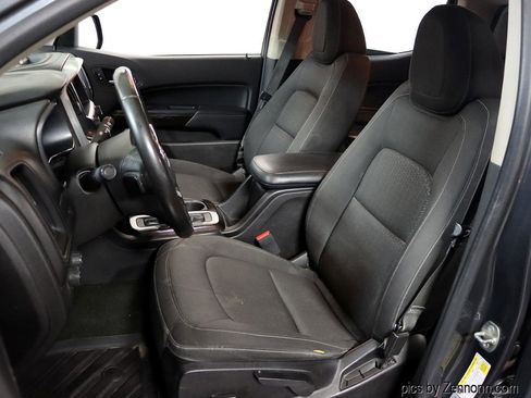 Used 2016 GMC Canyon SLE w/ SLE Convenience Package AWD/4WD image 11