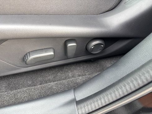 New 2026 Subaru Crosstrek 2.0i Premium image 18