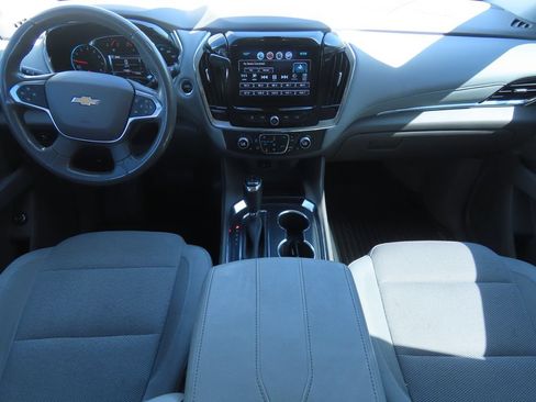 Used 2018 Chevrolet Traverse LT FWD image 7