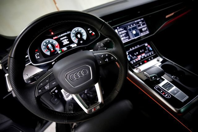 Used 2025 Audi SQ8 Premium Plus AWD/4WD image 7