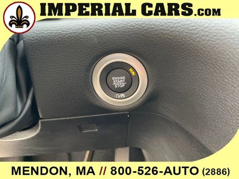 New 2026 Chrysler Pacifica Select image 39