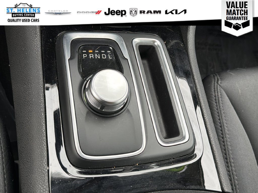 Used 2023 Chrysler 300 Touring w/ Safetytec Plus Group RWD image 25