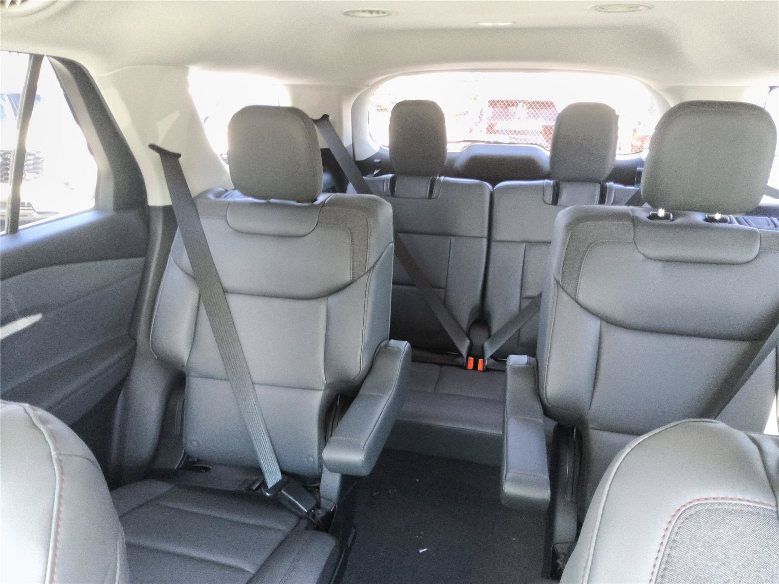 New 2026 Ford Explorer Active w/ Active Comfort Package RWD image 14