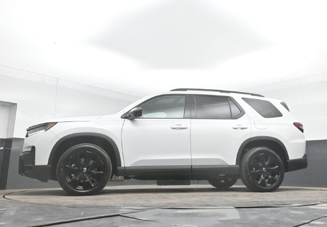 New 2026 Honda Pilot Black Edition image 49