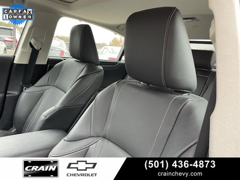 Used 2022 Lexus ES 300h Ultra Luxury image 23