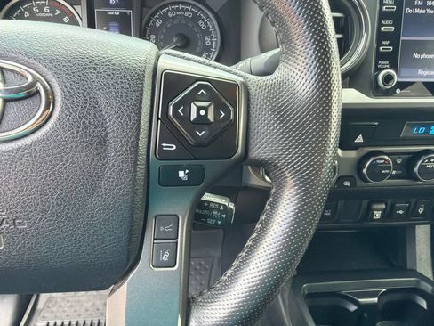 Used 2023 Toyota Tacoma TRD Sport AWD/4WD image 21