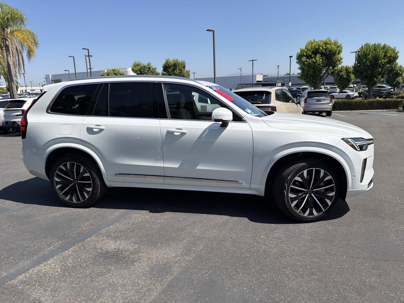 New 2026 Volvo XC90 B6 Plus AWD/4WD image 4