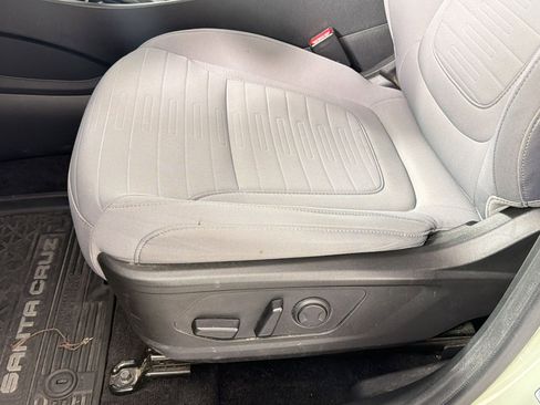 Used 2023 Hyundai Santa Cruz SEL Premium image 14