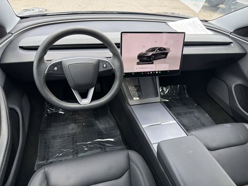 Used 2025 Tesla Model 3 RWD image 8
