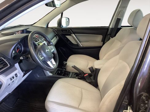 Used 2018 Subaru Forester 2.5i Premium w/ Protection Package #3A AWD/4WD image 9