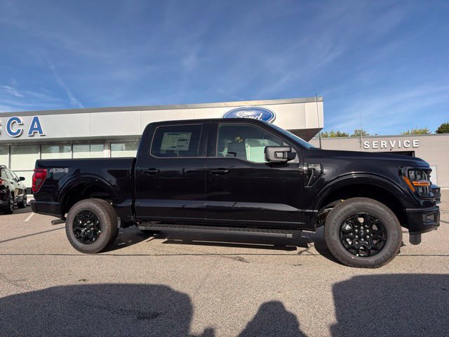 New 2026 Ford F150 XLT w/ Equipment Group 302A MID AWD/4WD image 2