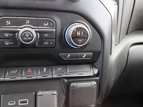 Used 2019 Chevrolet Silverado 1500 RST w/ All-Star Edition image 11