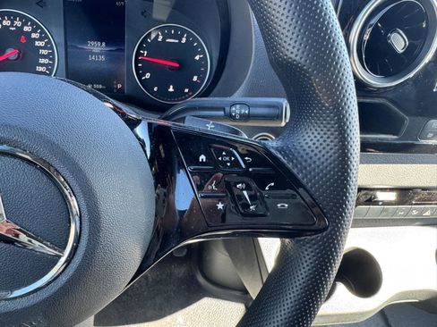 Used 2025 Mercedes-Benz Sprinter 2500 image 12