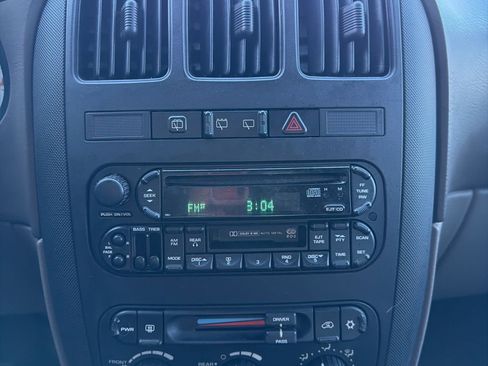 Used 2003 Dodge Grand Caravan Sport image 36