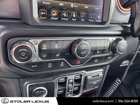 Used 2021 Jeep Gladiator Mojave AWD/4WD image 27