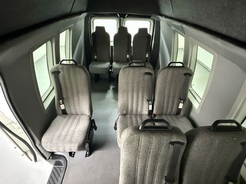 Used 2014 Ford E-150 and Econoline 150 Extended image 27