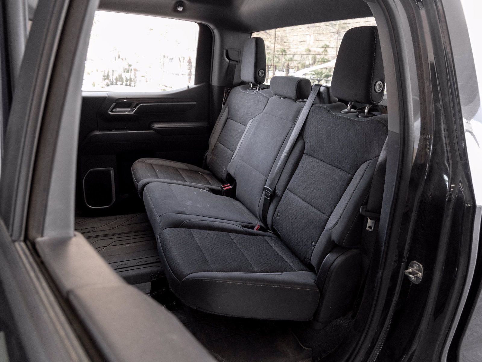 Used 2023 Chevrolet Silverado 1500 LT w/ Protection Package AWD/4WD image 19