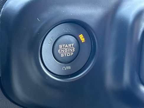 Used 2023 Jeep Wrangler Unlimited Rubicon 4xe w/ Cold Weather Group AWD/4WD image 23