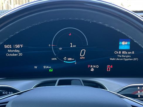 Used 2026 Cadillac Vistiq Sport w/ LPO, Floor Liner Package image 39