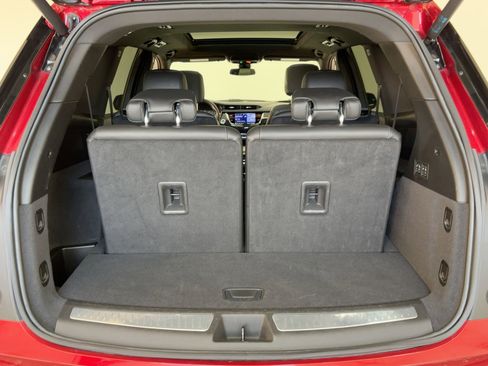 Certified 2025 Cadillac XT6 Premium Luxury image 34